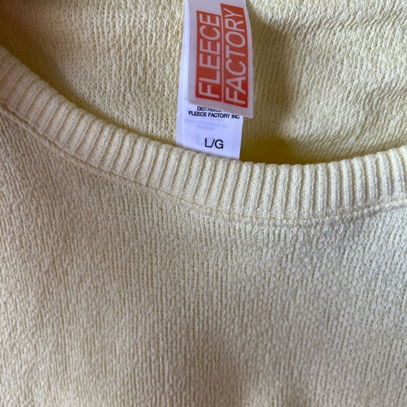Yellow Crewneck Sweater Size Large - Picture 5 of 6
